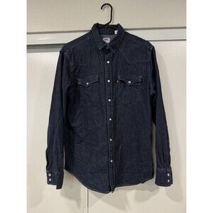Levi’s Barstow Western Denim Shirt / Size Medium Pearl Snaps